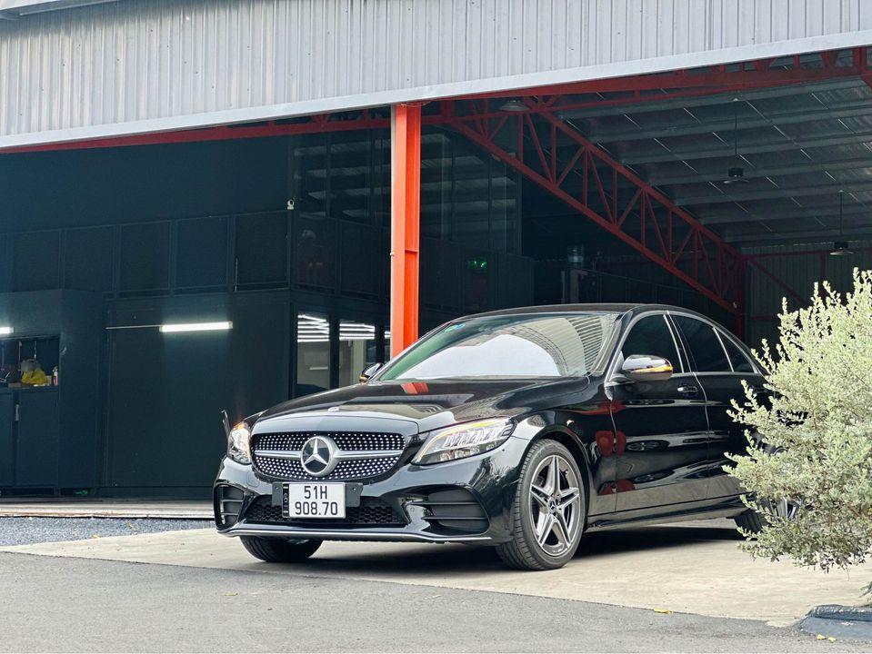MERCEDES-BENZ C180 AMG ĐEN/KEM 1 432743671_362747373411636_1767269354689556779_n